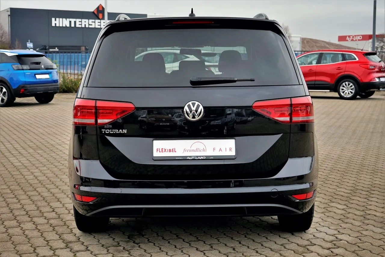 Volkswagen Touran 1.2 TSI Trendline...  Image 3