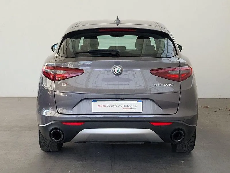 ALFA ROMEO Stelvio 2.0 Turbo 280 CV AT8 Q4 Super Image 5